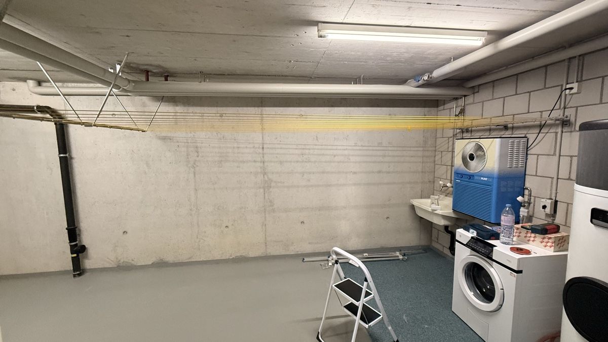Stenditoi: Deckentrockner / Wäschetrockner zur Deckenmontage – Usato da Biel/Bienne venduto da Buhl3