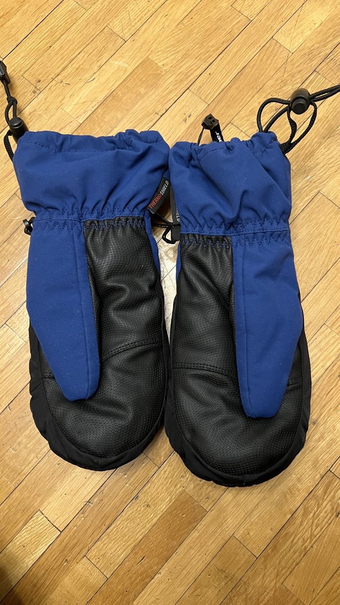 Ziener Guanti & manicotti: Skihandschuhe Ziener Fäustlinge 6.5 – Usato da Tagelswangen venduto da Bomu 1