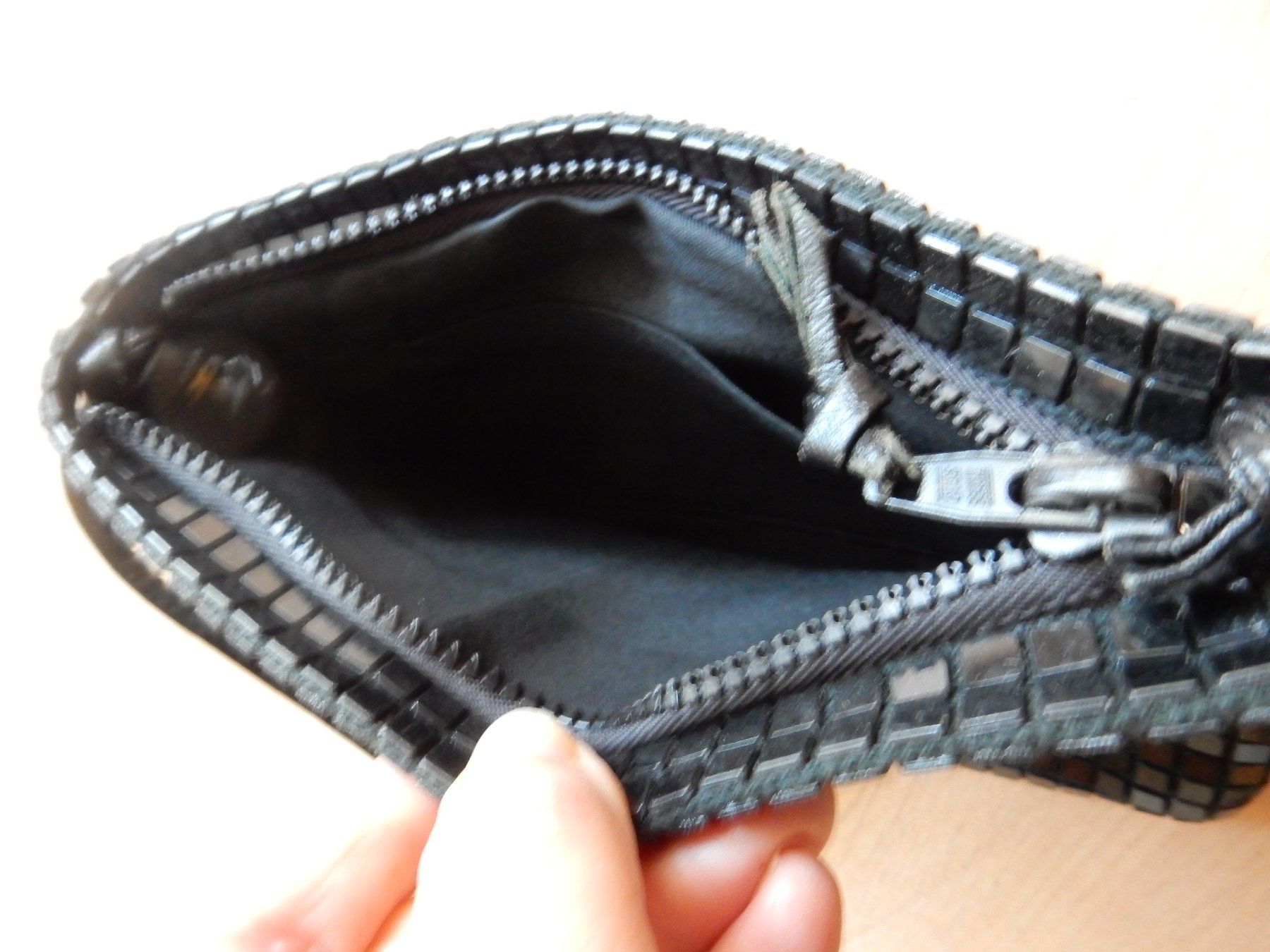 Borse: Tasche kleines älteres Abendtäschchen schwarz – Usato da Jona venduto da simongarden 6