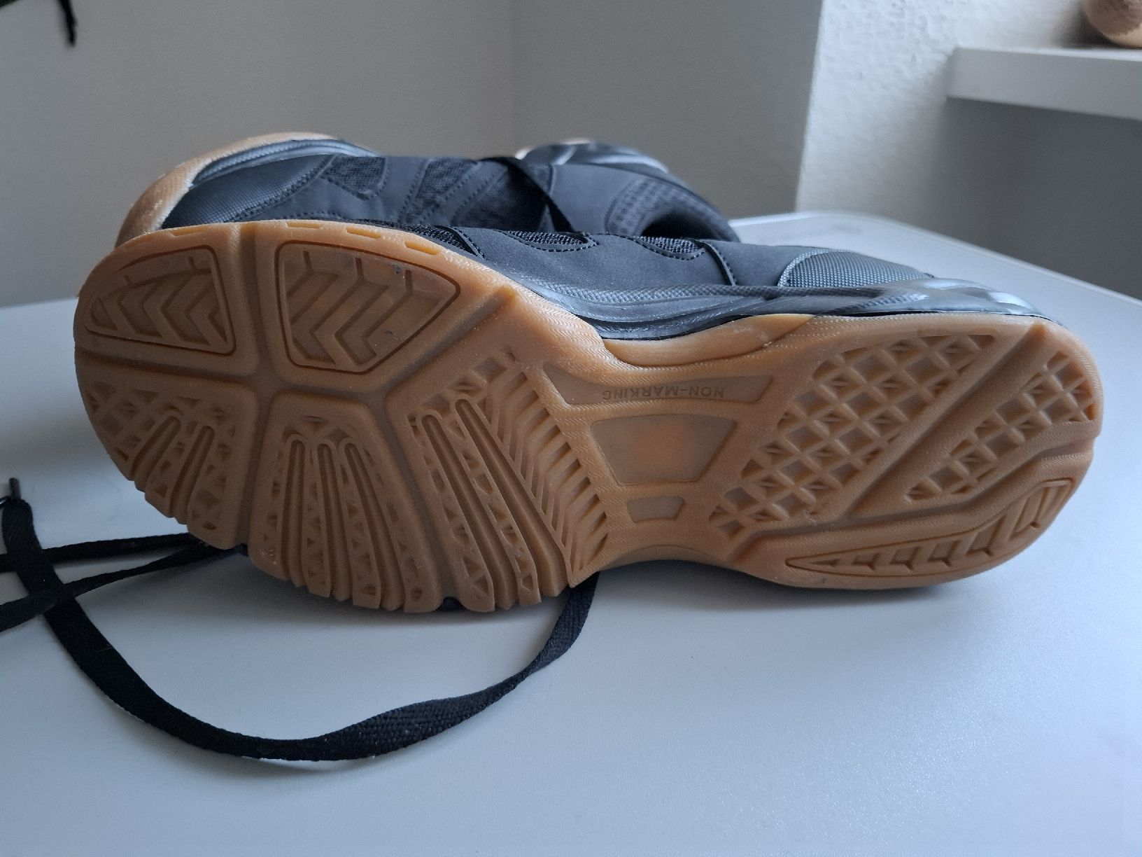 Fila Scarpe da uomo: Fila Hallenturnschuh – Usato da Aarau venduto da chr_mvm9 1