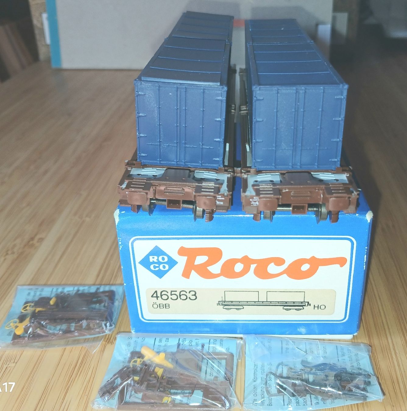 ROCO H0 46563 -1 Wagon à Conteneurs ÖBB 