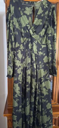 Mango Kleid, lang, grün/schwarz, Gr.M