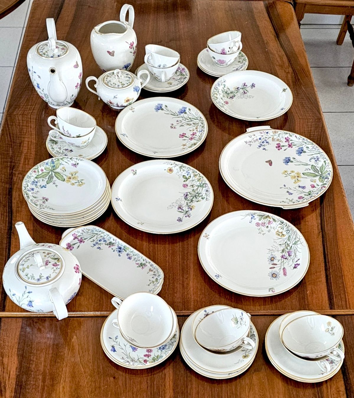 Set di piatti: Tee- und Kaffeeservice von Krautheim – Usato da Walenstadt venduto da pedroju-1