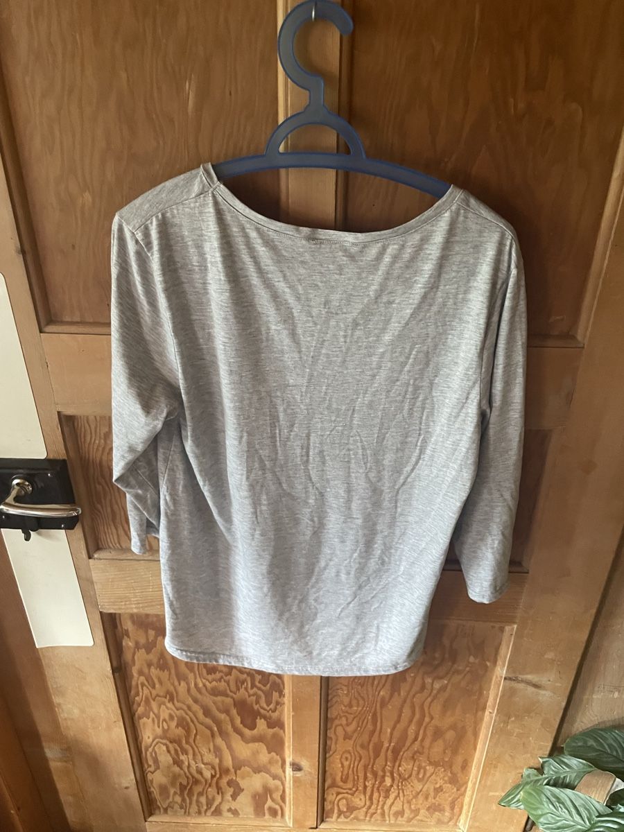T-shirt: TIME TO LOVE Langarm Shirt – Nuovo (secondo la descrizione) da Lenk im Simmental venduto da banane50626 1