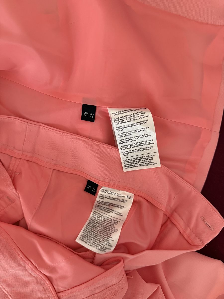 Anzüge & Kostüme: Ensemble/tailleur, rose saumon – Neu (gemäss Beschreibung) aus Le Locle von tchanatakoua 6