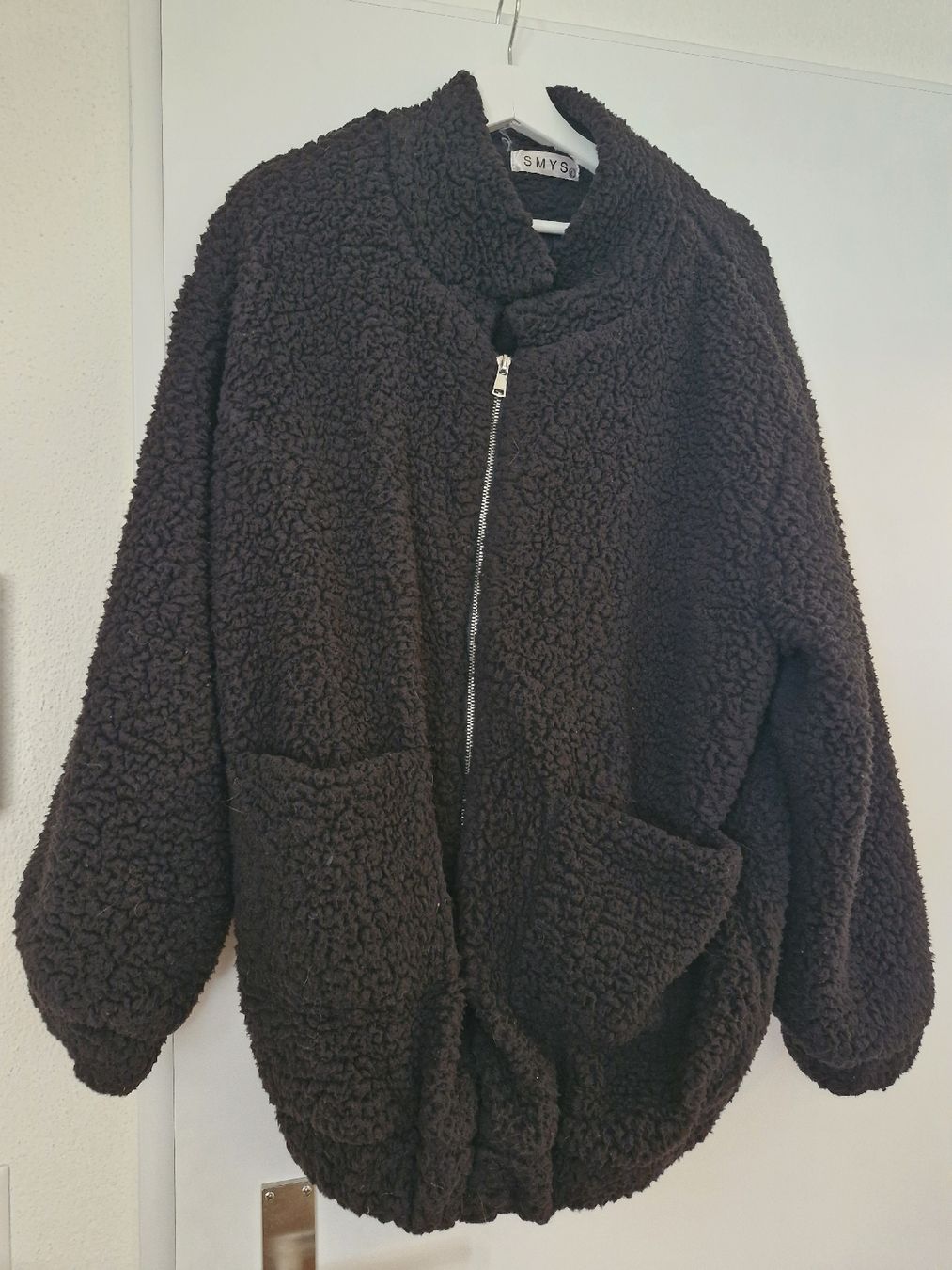 Vestes: Teddyjacke schwarz Grösse L – D'occasion à Liestal par Maski11