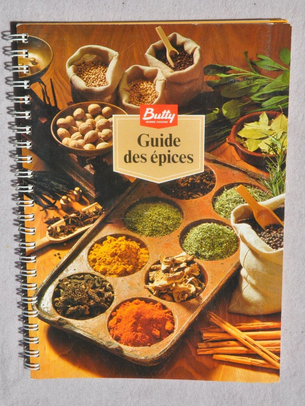 Livres: Butty  Guide des épices – D'occasion à Fully par Minouchka