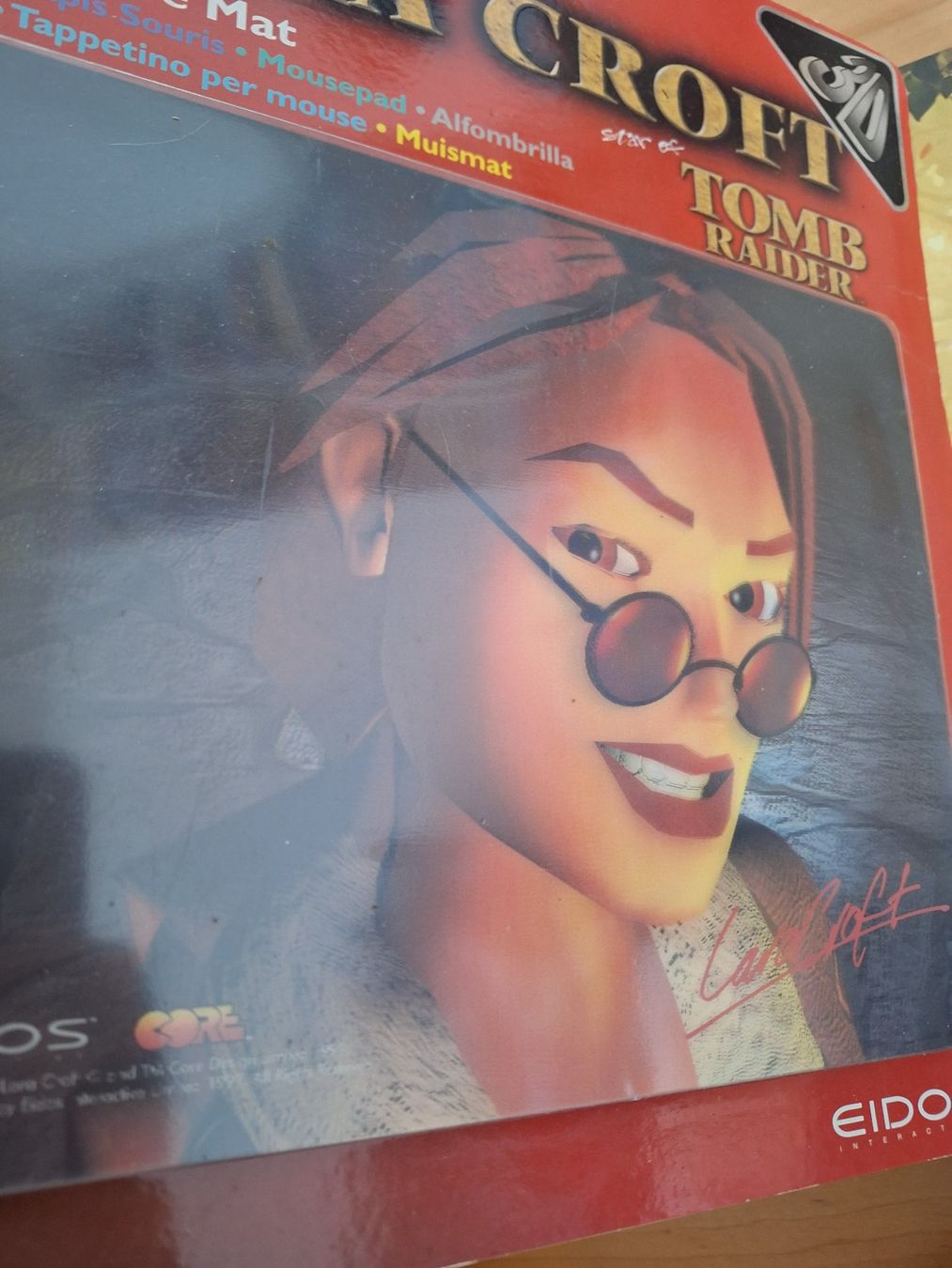 Giochi: Tomb Raider - Vintage Original Stuff Mouse Mat "SEALED" – Usato da Altstätten SG venduto da GGsGameshop 1