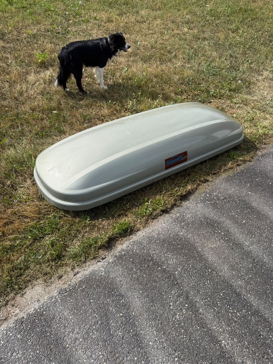 Dachboxen: Autodachbox – Gebraucht aus Obersaxen von sin_mvy5