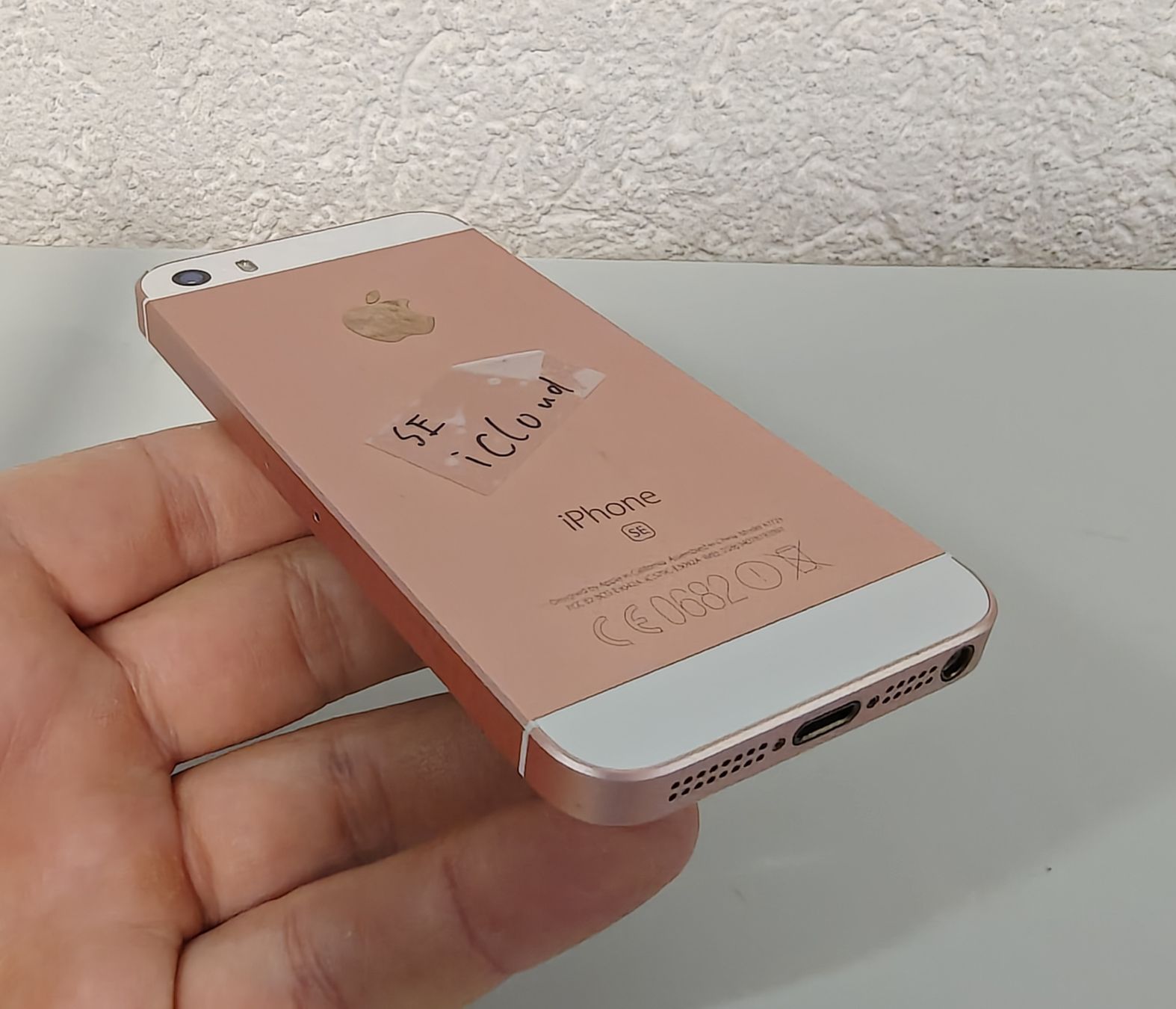 Apple Telefoni cellulari / Smartphones: iPhone SE – Difettoso da Ehrendingen venduto da Rocky985 2