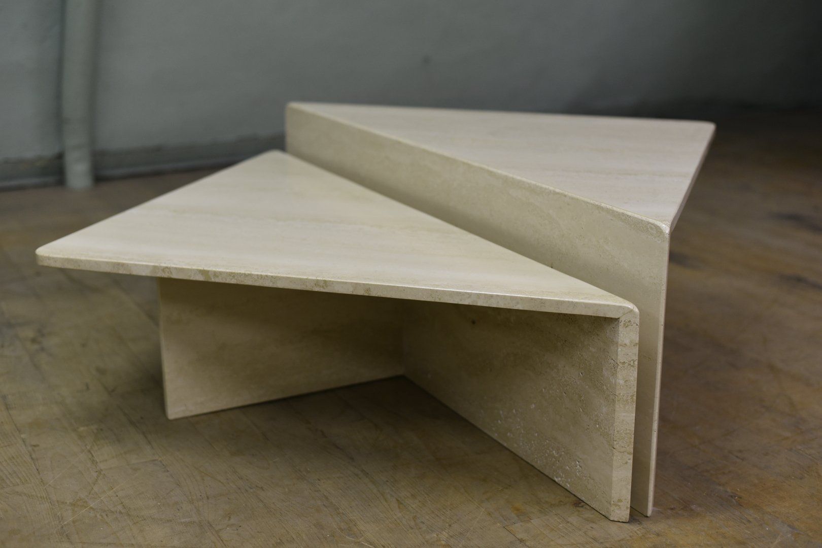 Tavoli: Designer Couchtisch Up & Up – Usato da Lichtensteig venduto da UsedIN 2