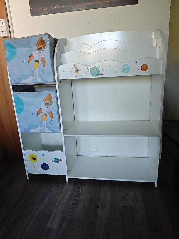 Regale: Kinderregal – Gebraucht aus Adetswil von Ripox 1