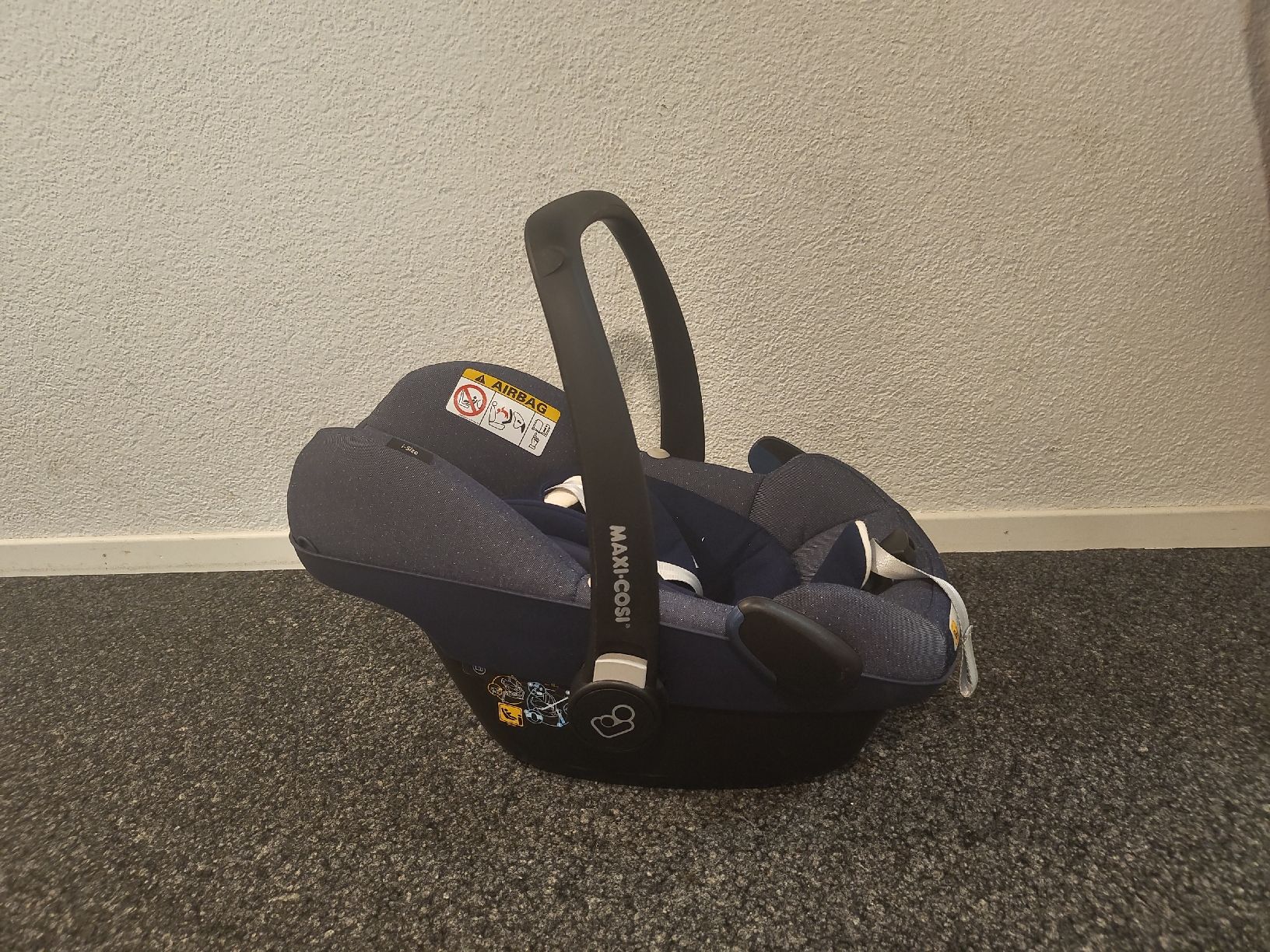 Maxi-Cosi Auto-Kindersitze: Maxi-Cosi Pebble Pro i-Size Baby-Schale  – Gebraucht aus Wabern von Obione01 3