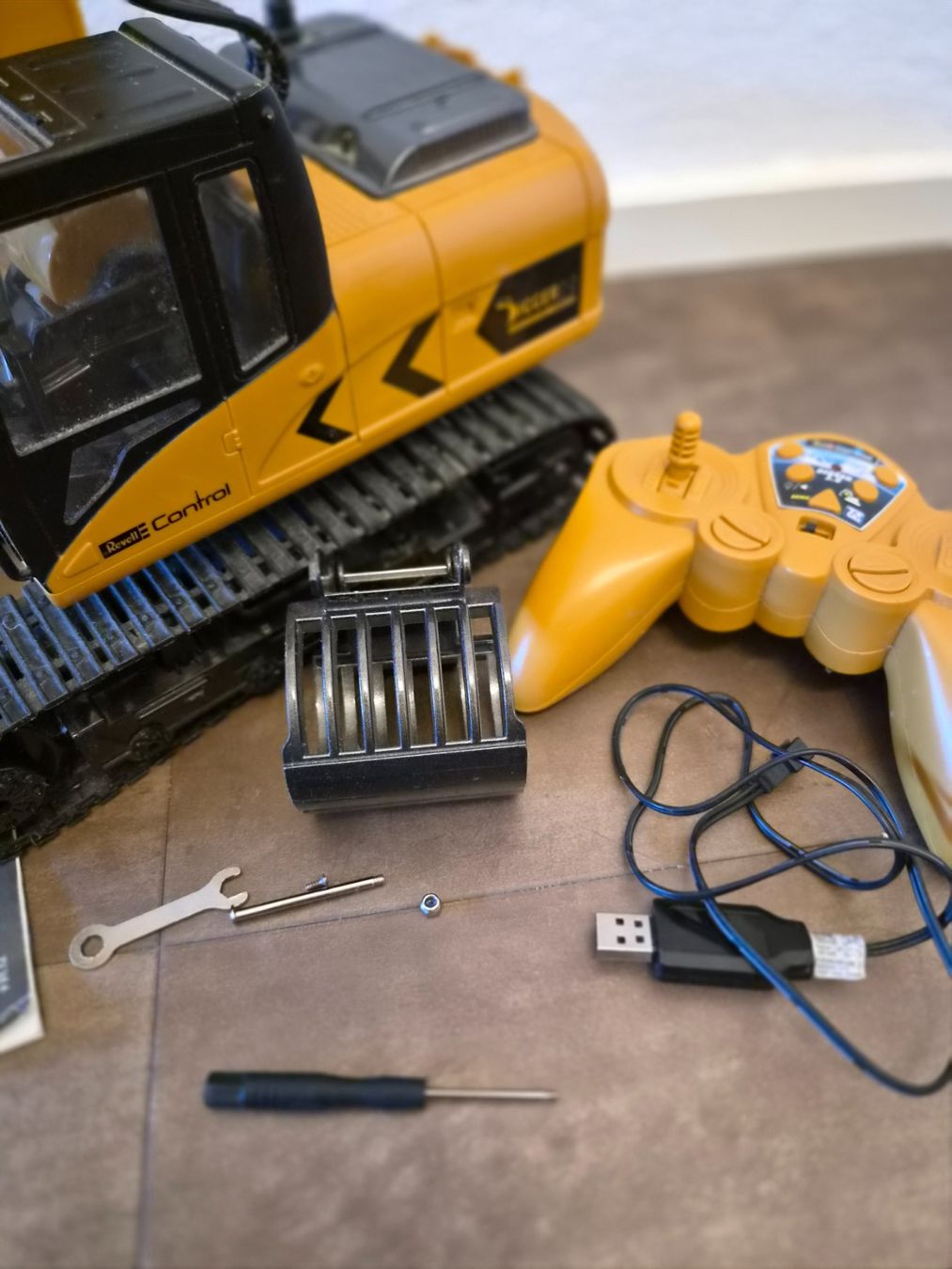 RC Kits de montage: Revell Digger 2.0 – D'occasion à Tafers par Nathtafers 2