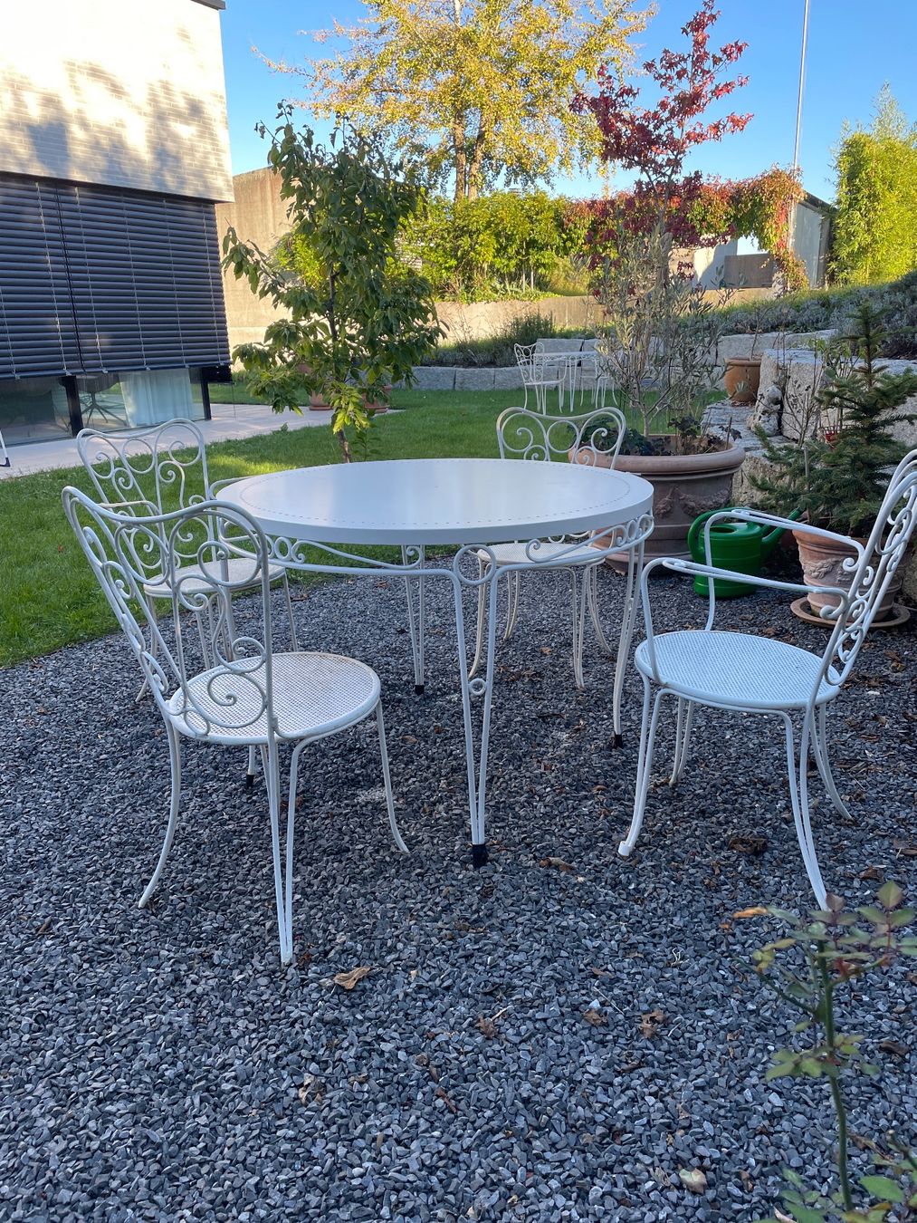Set di tavolo e panche: Romantische Sitzgarnitur – Usato da Bottighofen venduto da Mattafone 2