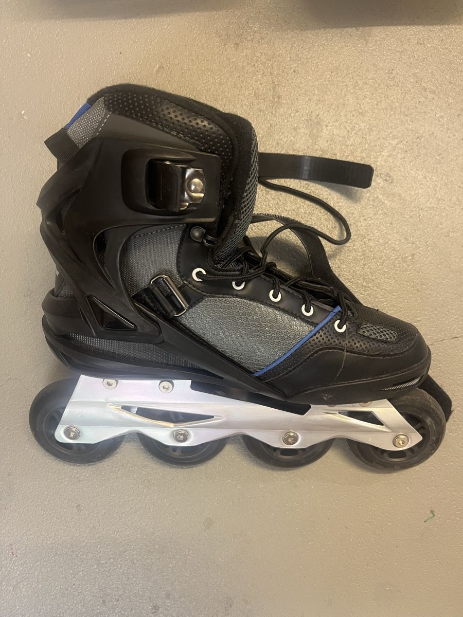 Obscure Patins à roul. & inline: Obscure Inline Skates 42 – D'occasion à Winterthur par ese_52ft 1