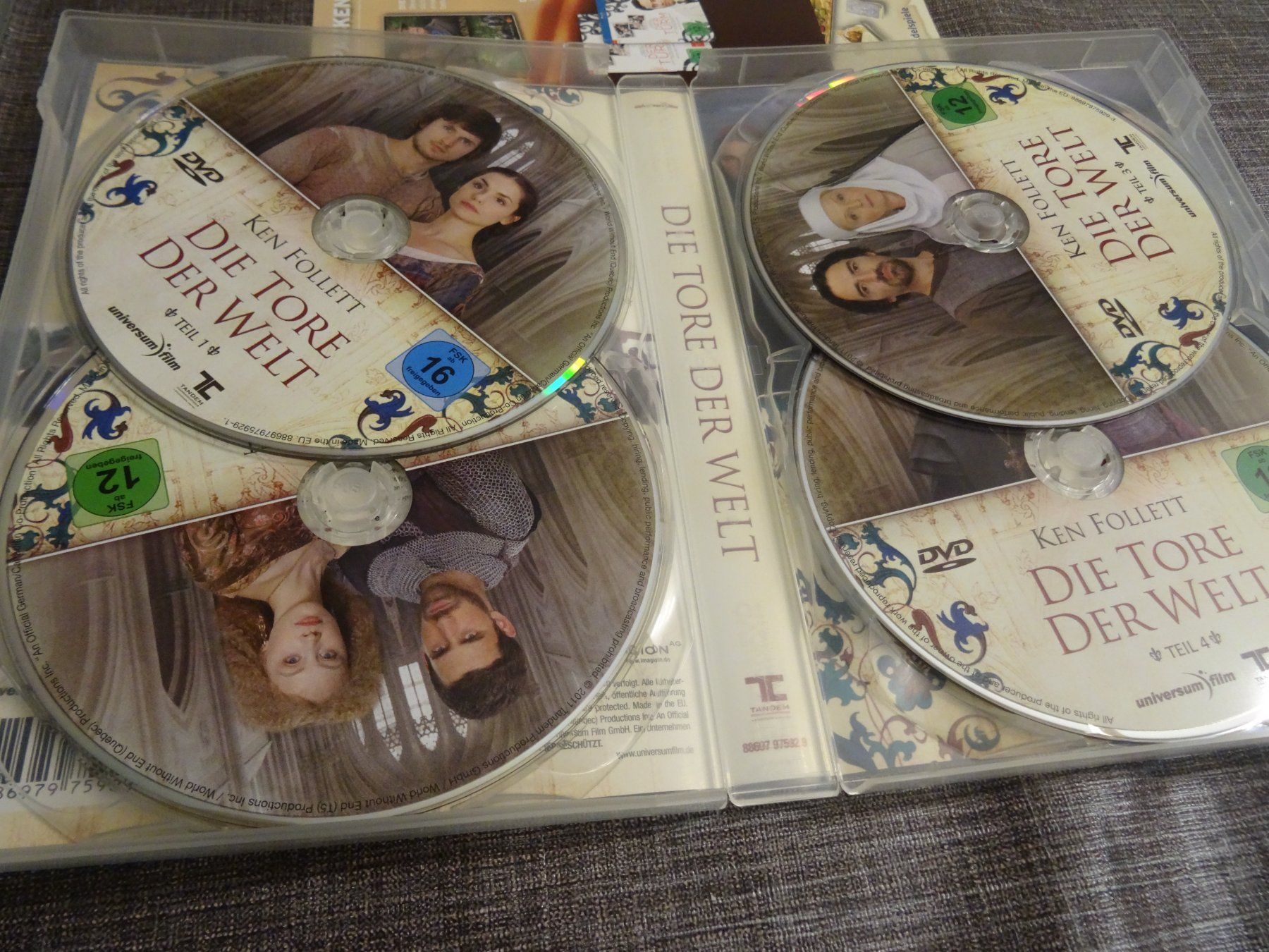 Tutti i DVDs: Ken Follett Die Tore der Welt DVD-BOX – Usato da Olten venduto da Disc-Verkauf 1