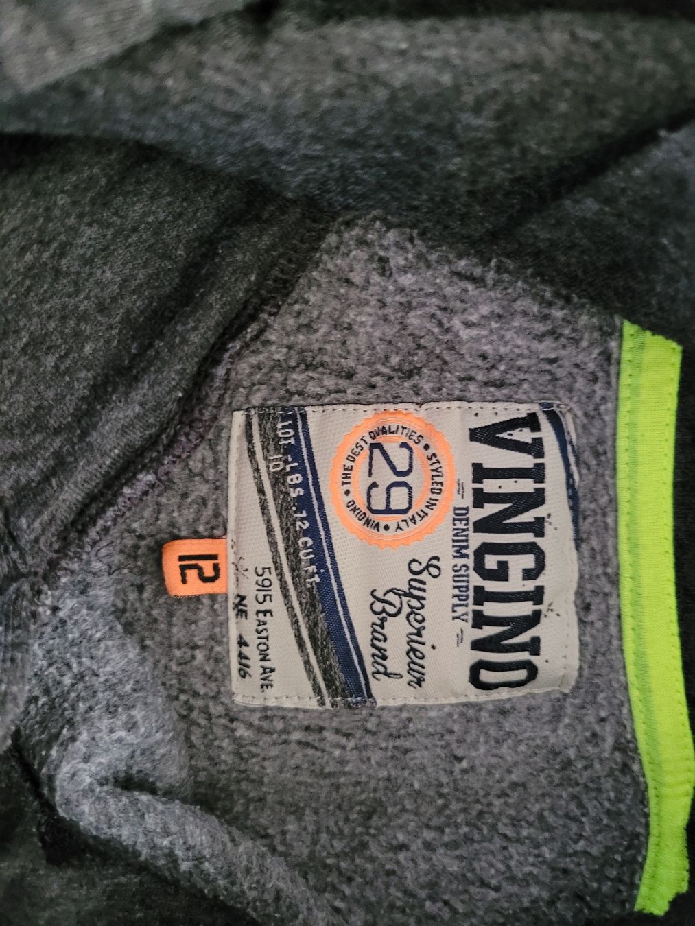 Maglioni & Felpe: Lot de 2 pulls à capuche garçon (146/152) automne – Usato da Zürich venduto da heldc 3