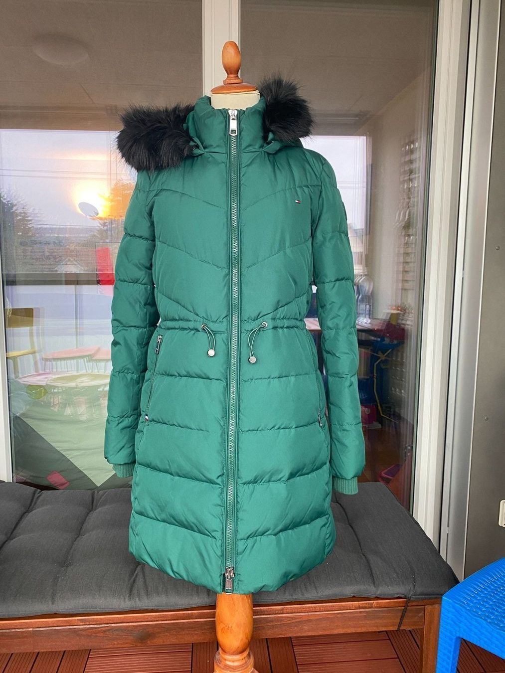 Tommy Hilfiger Cappotti: 🟢Tommy Hilfiger Wintermatel S super warm – Usato da Dübendorf venduto da Levintreyer 6