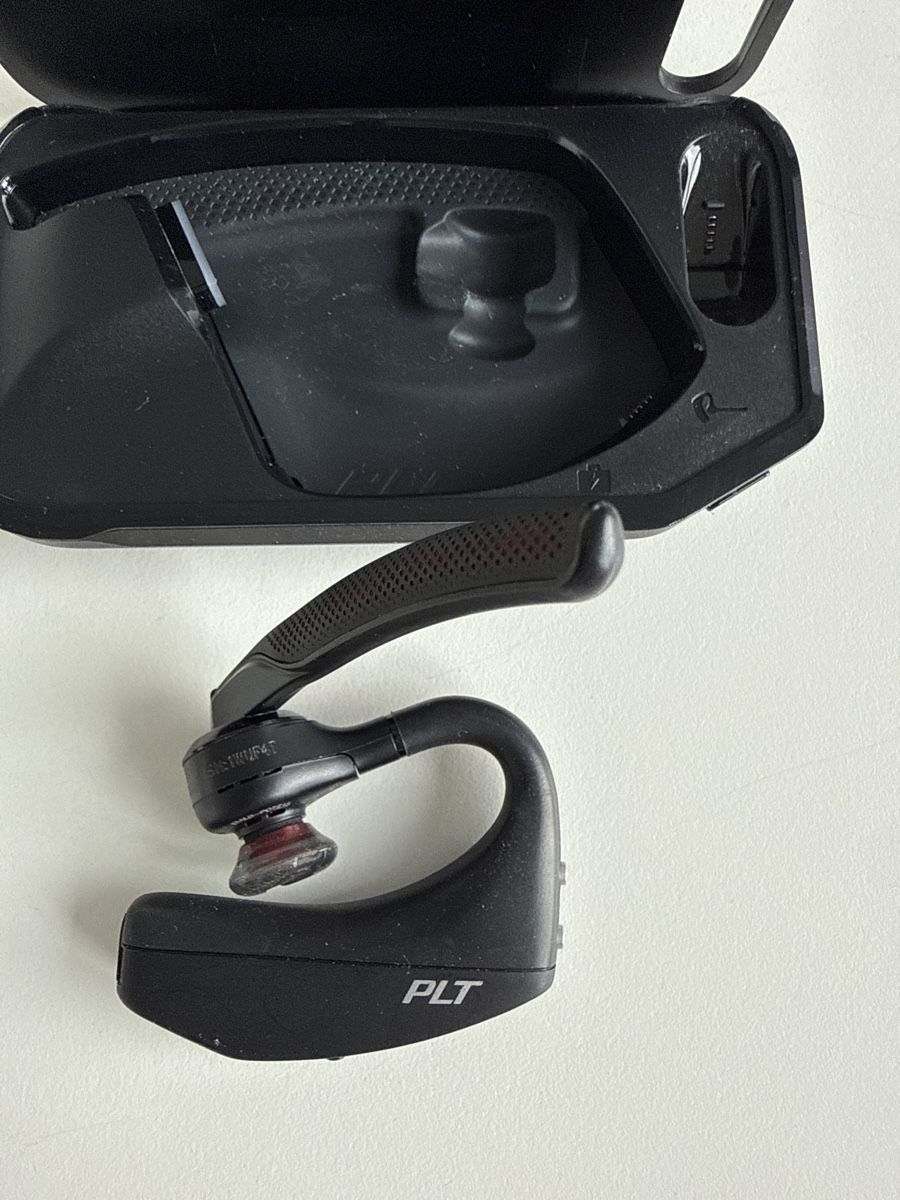 Plantronics Cuffie: Plantronics Voyager 5200 Headset – Usato da Richterswil venduto da Solemare47Nicole 2
