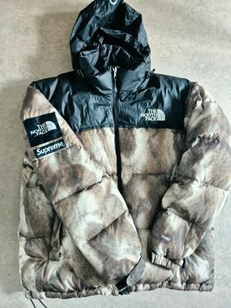 JACKE WINTERJACKE THE NORTH FACE SUPREME ANIMAL PRINT TOP