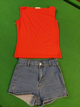 Shirt und Shorts / Hotpants