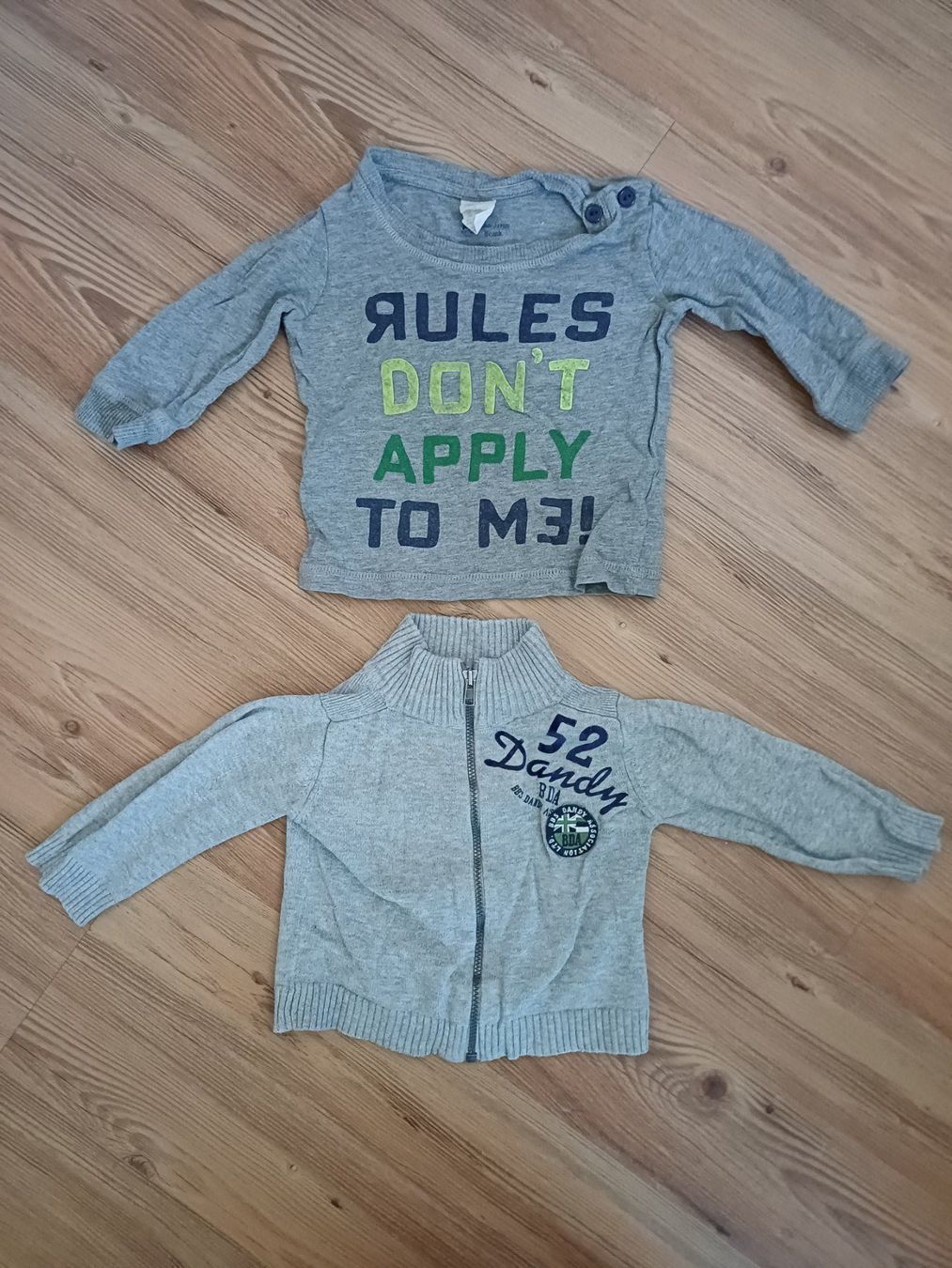 Pulls et sweat-shirts: 2 süsse Baby Pullover Gr. 68 – D'occasion à Balsthal par Memphis18
