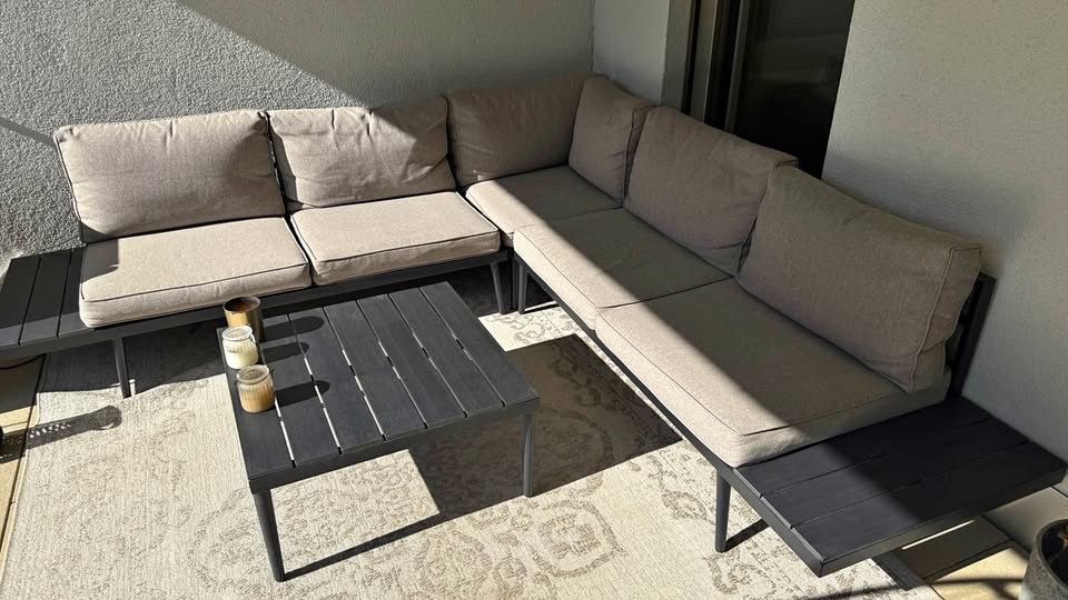 Divani: Grosse Gartenlounge Taupe | wie neu – Usato da Rapperswil SG venduto da spy_h869