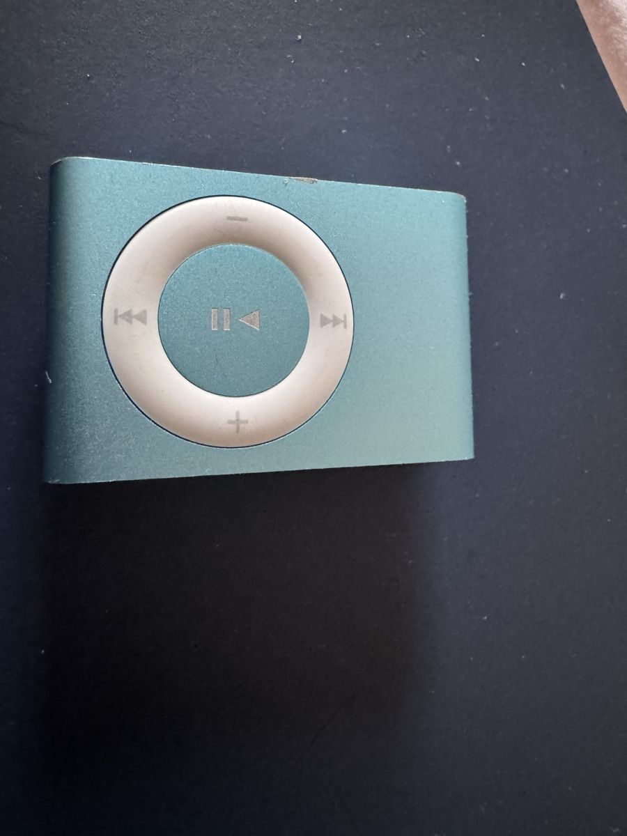 Apple Tragbarer Mediaplayer: IPod shuffle – Defekt aus Biel/Bienne von Baol1