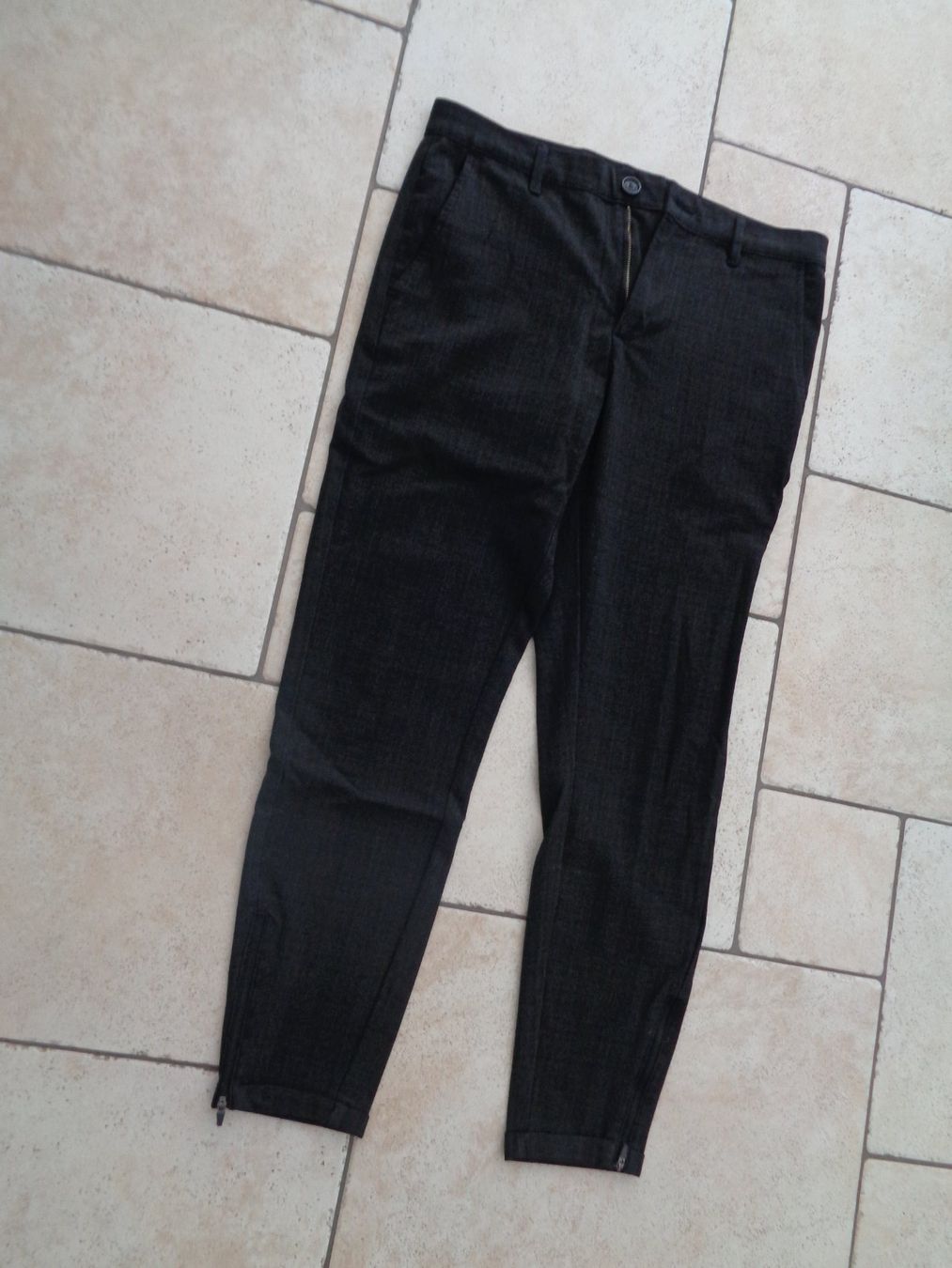 Hosen: Hose  Gabba  Grösse M – Gebraucht aus Kreuzlingen von Robi-2003
