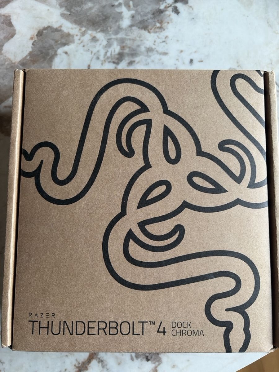 Razer Dockingstation: Razer Thunderbolt 4 Dock Chroma – Neu und originalverpackt aus Genève von Ricknet 1