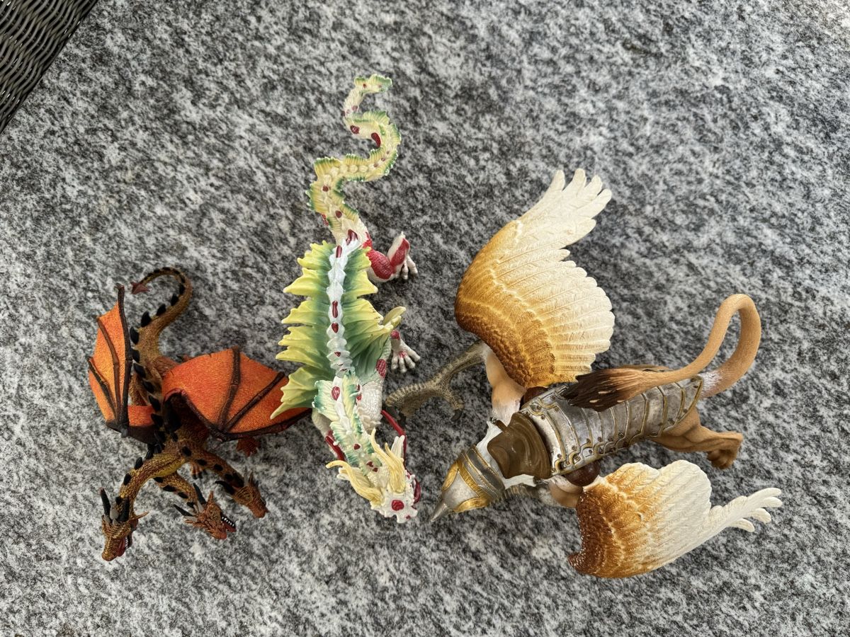 Giocattoli: Drachen Spielzeug 3 Stück – Usato da Hirzel venduto da Marmar88 1