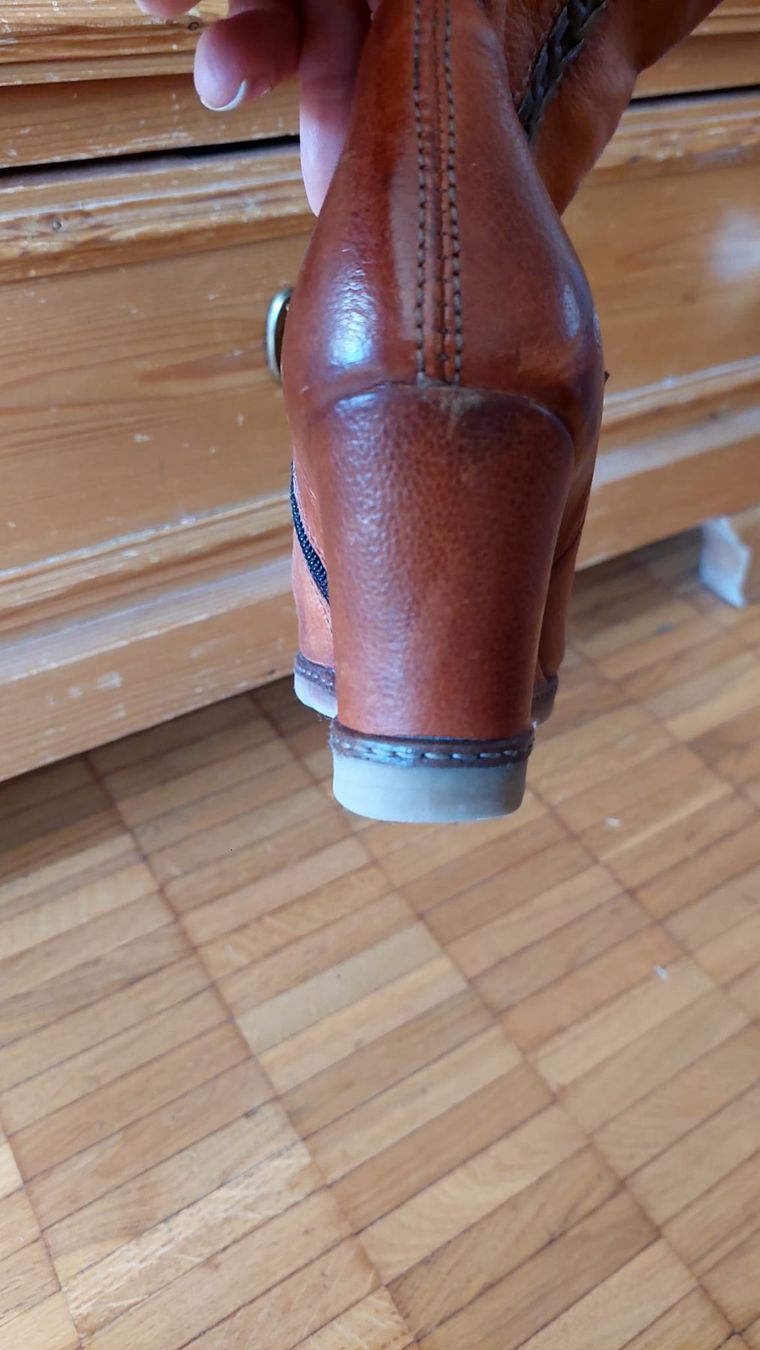 Scarpe da donna: Keilabsatz Stiefelette – Usato da Meilen venduto da maschentausend 1