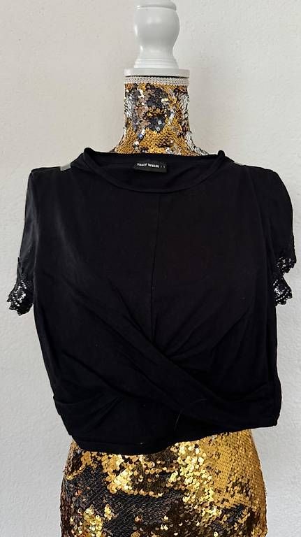 T-shirt: T-shirt – Usato da Schaffhausen venduto da may_7bg6