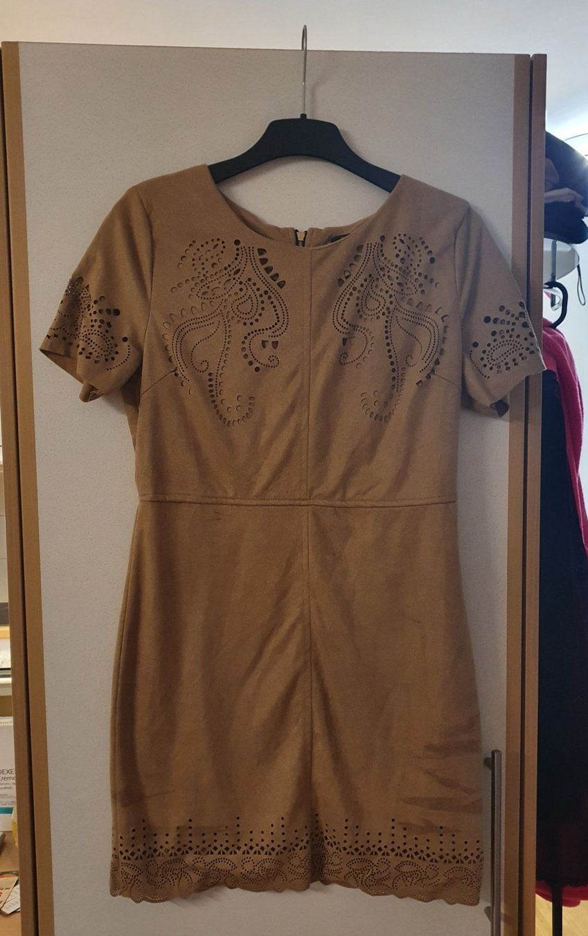 Vestiti: Robe beige douce taille M à motifs – Nuovo (secondo la descrizione) da Versoix venduto da aline_b 5