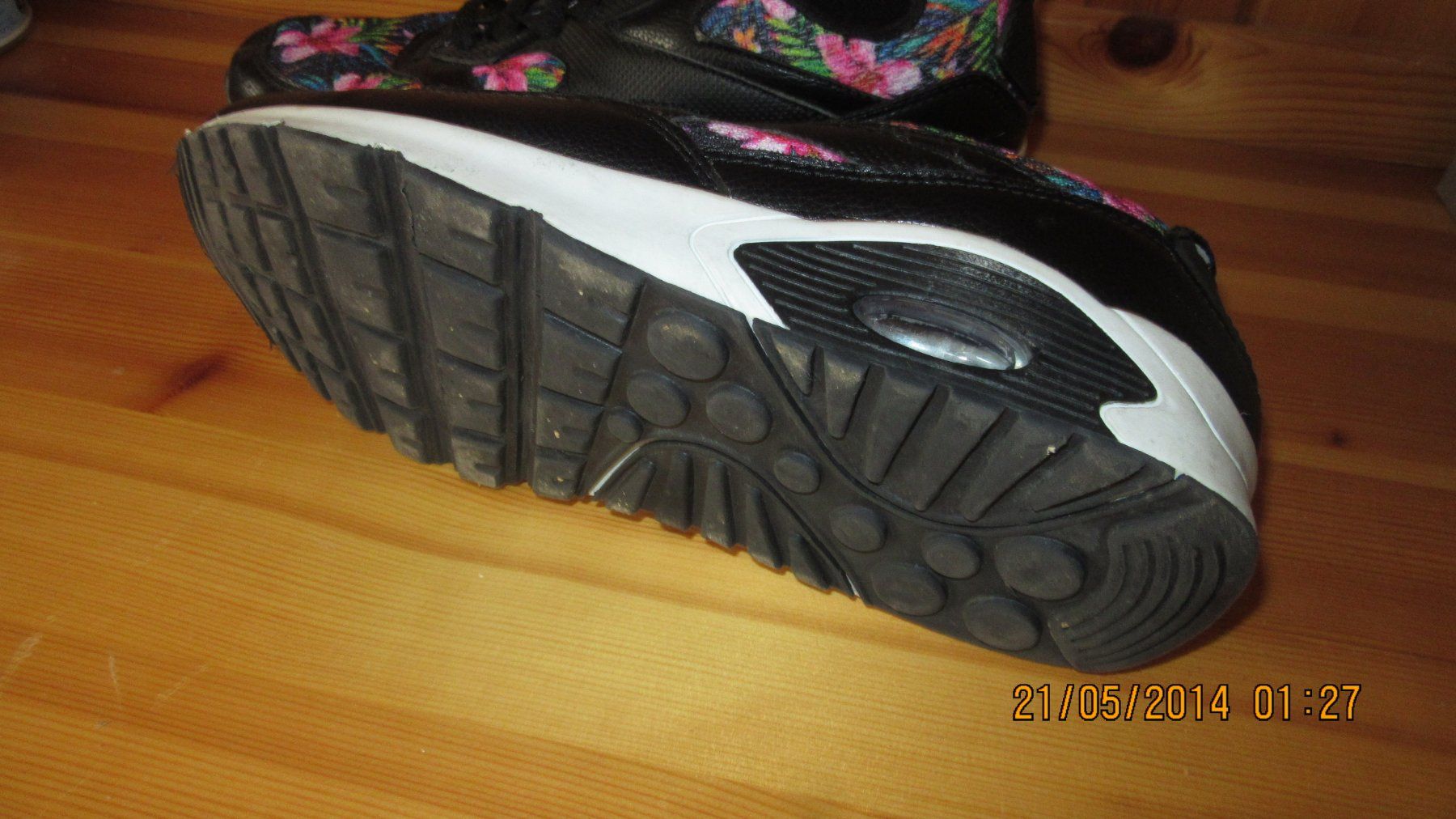 Chaussures femmes: FREIZEITSCHUHE  40 – Neuf (Voir description) à Luzern par Friesenfrau 2