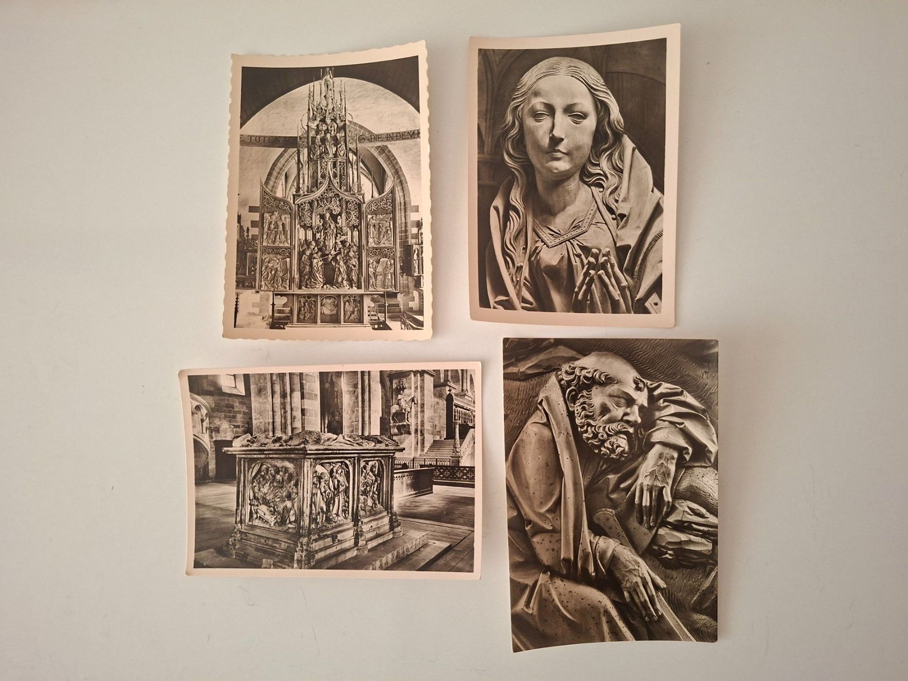 Cartoline postali: 4 Ansichtskarten  Marienaltar  Tilmann Riemenschneider – Usato da Zürich venduto da Daniel517