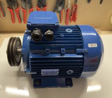 Moteur électrique triphasé neuf – 2 vitesses