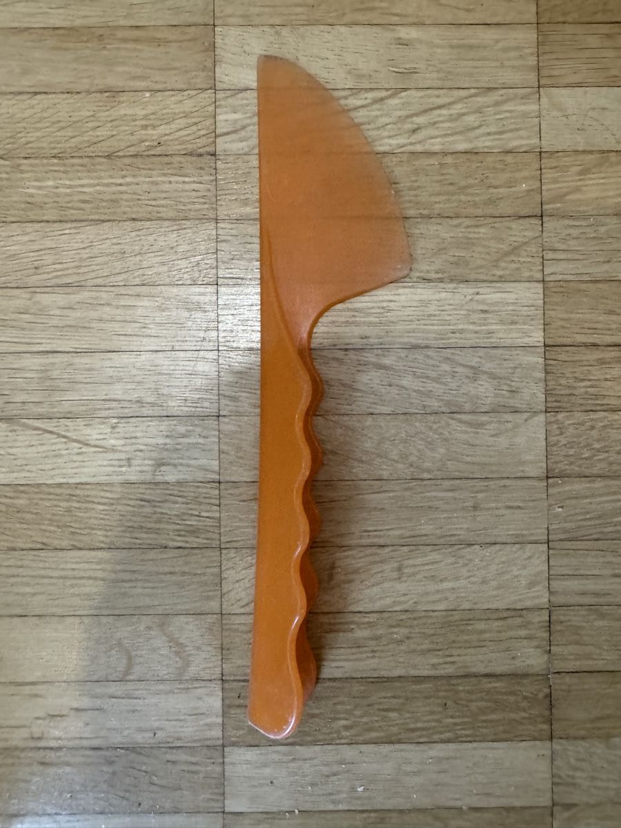 Küchenmesser: Coltello da torta, color arancio - Affare! – Gebraucht aus Viganello von BlackPanda0003 1