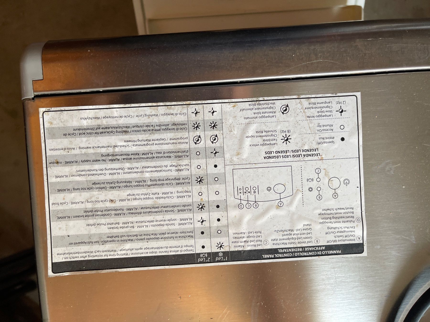 Ggm Gastro Küchengeräte: Eiswürfelmaschine Icematic Gastro gebraucht mit Schläu... – Gebraucht aus Uetendorf von dan_m29t 2
