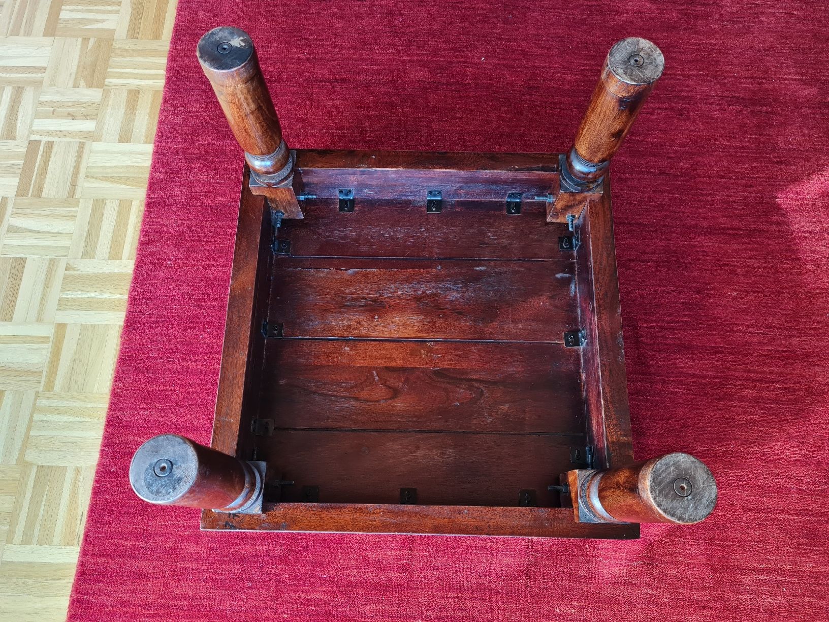 Tavoli: Beistelltisch/Couchtisch – Usato da Maur venduto da Tashi010 5