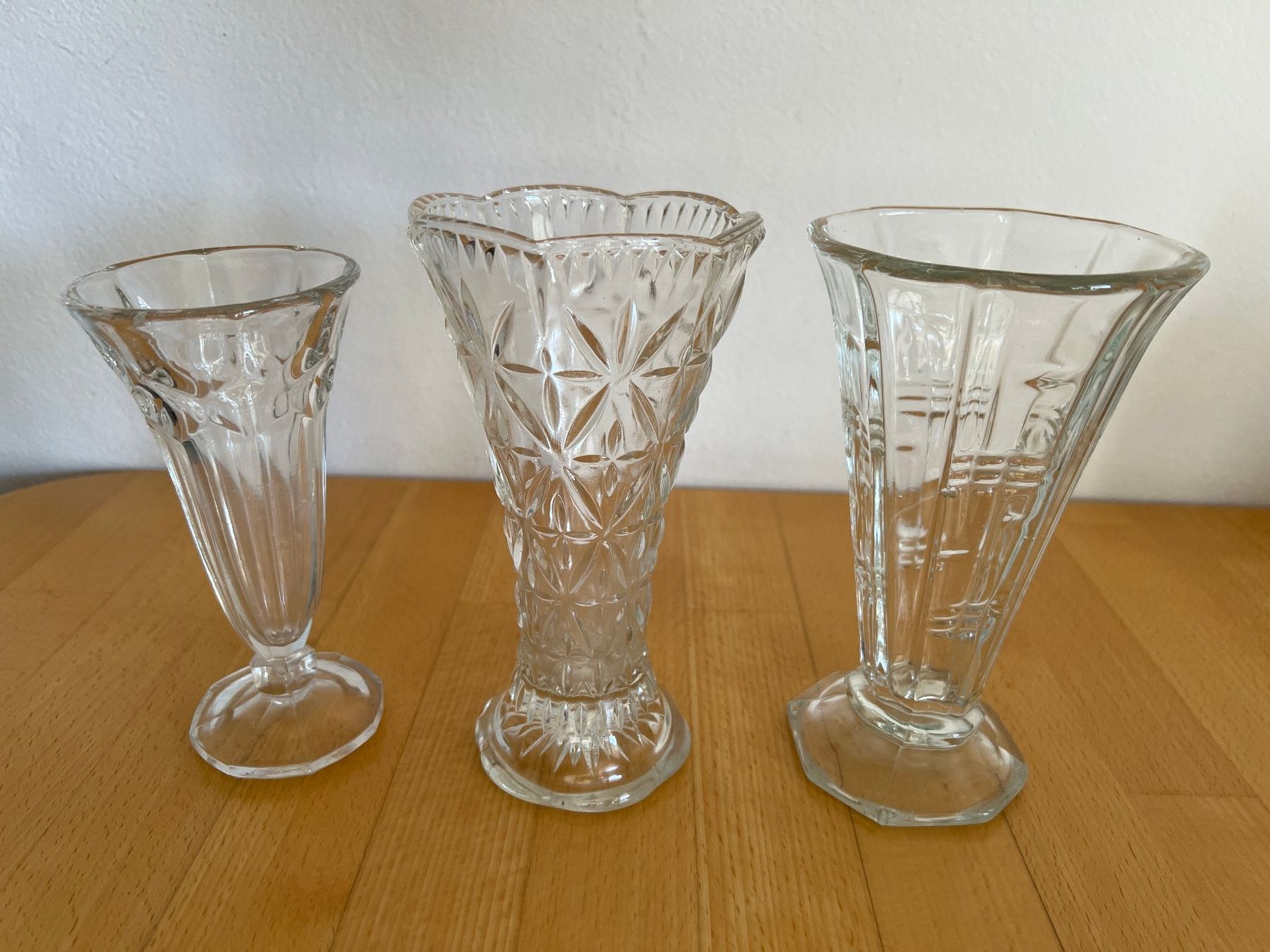 Vasi & Recipienti: 3 Vintage Glasvasen – Usato da Frümsen venduto da amadiss 4
