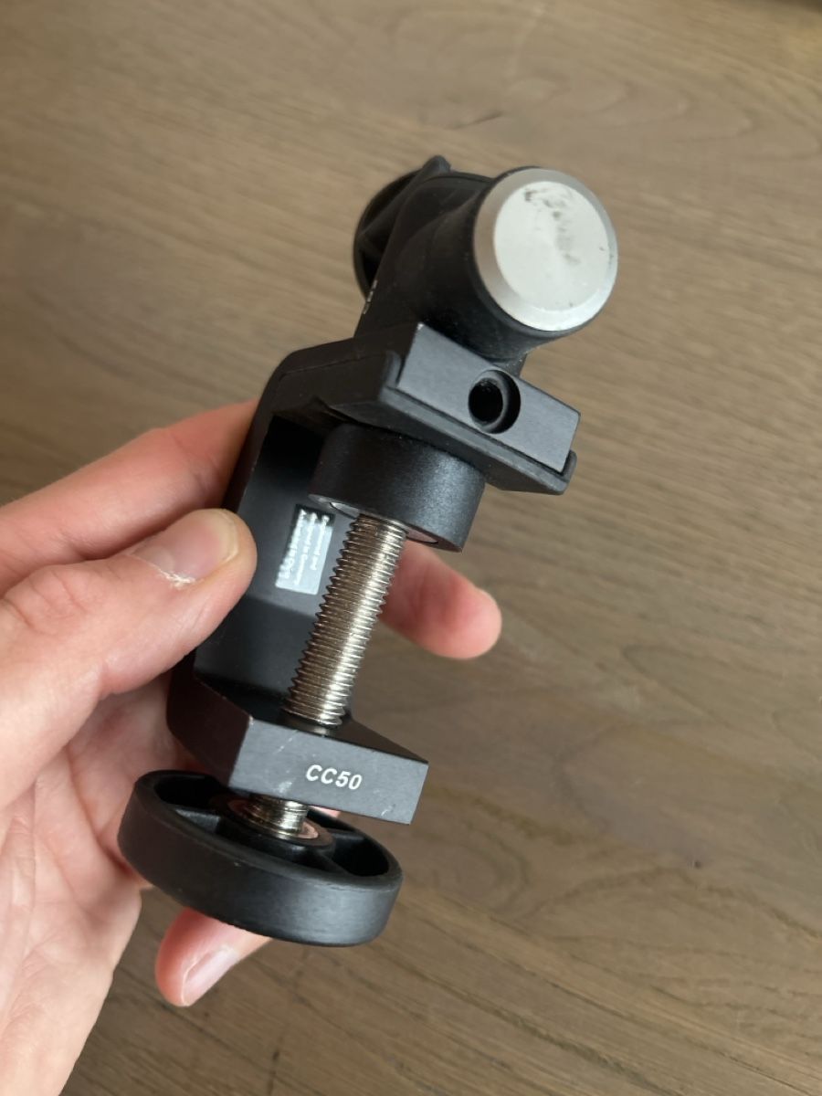 Altri Accessori: Cullmann CC50 mit CB2 Kugelkopf – Usato da Innertkirchen venduto da Rockshox5