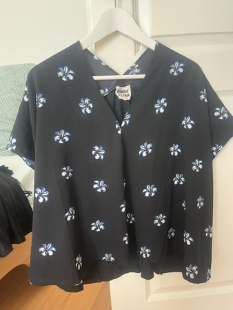 Bluse BIMBA Y LOLA Blumenmuster Schwarz Grösse S