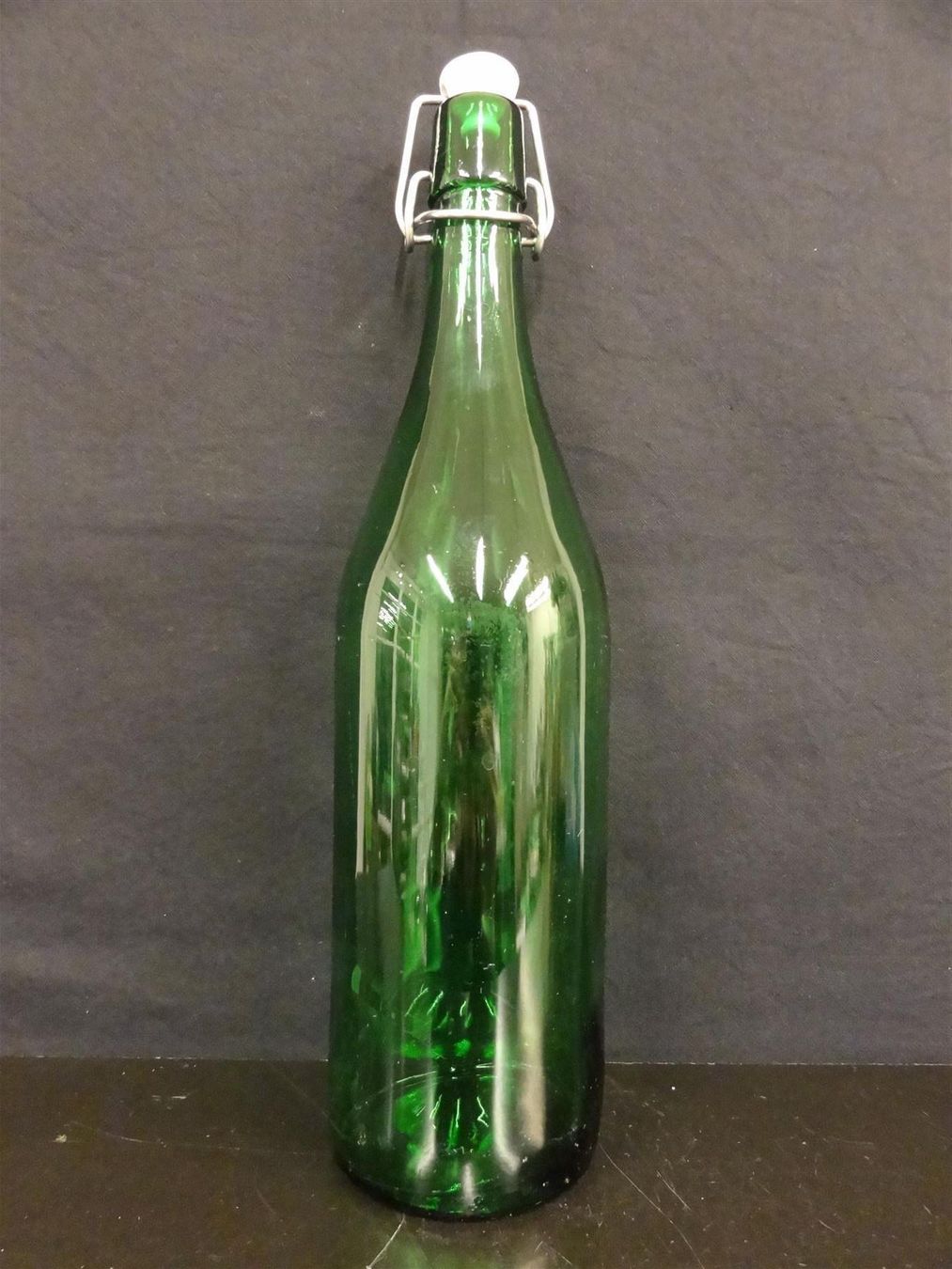Gläser, Krüge & Flaschen: Flasche Bügelverschluss Sirupflasche – Gebraucht aus Kerzers von Flaschenposten