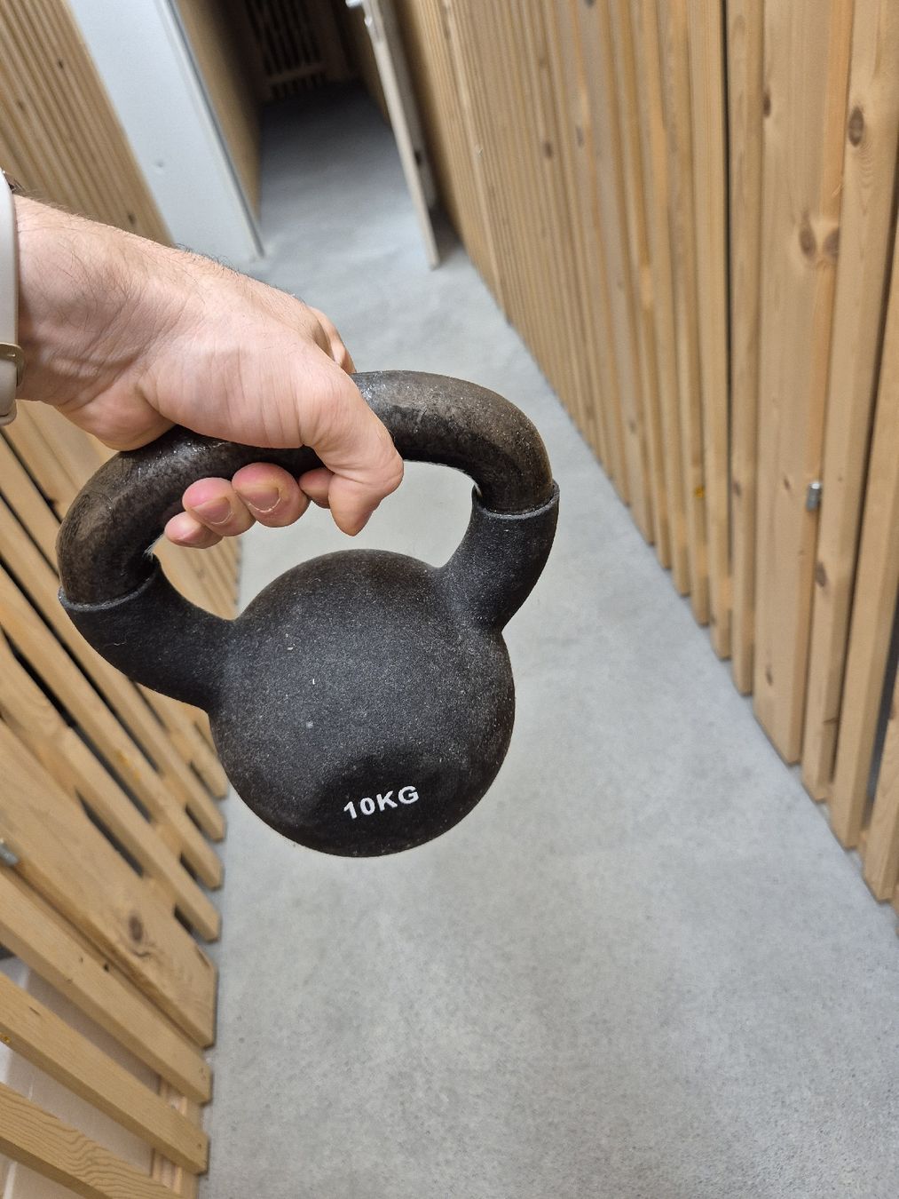 Poids & Haltères: 2x Kettlebell 10kg – D'occasion à Sursee par wmbcar 2