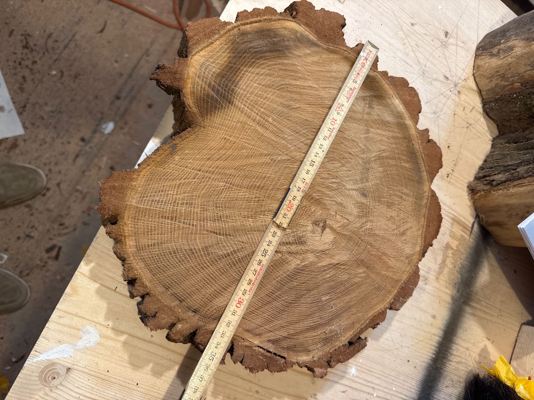 Articles en bois: Rustikale Baumscheibe , Unikate Stücke – D'occasion à Brunnen par Holz-style
