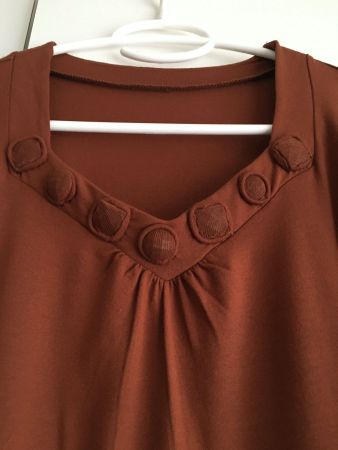 Neues edles rehbraunes T-Shirt 3/4 Arm