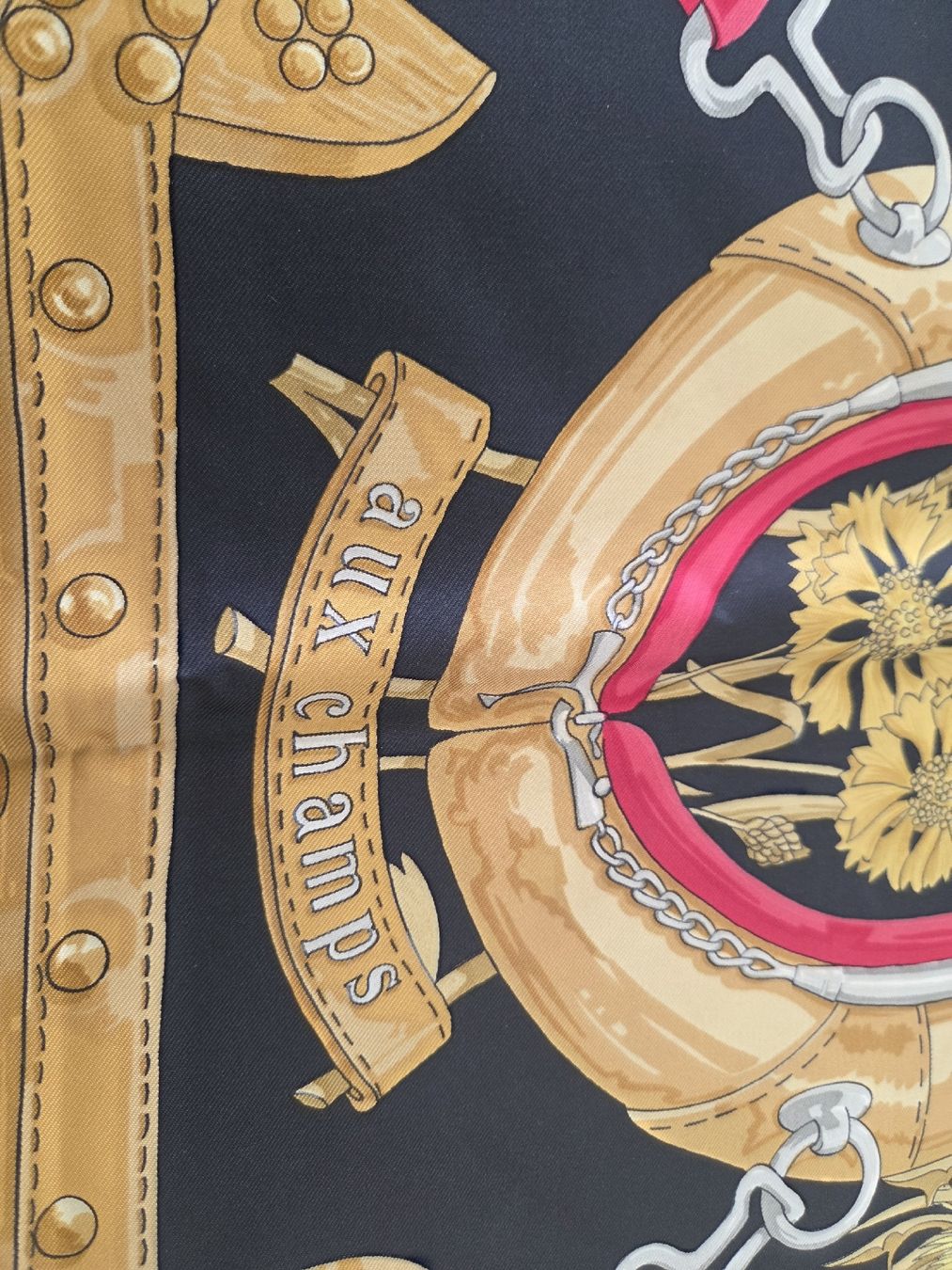 Hermès Foulard & Sciarpe: Hermes Scarf Aux Champs – Usato da Basel venduto da and_ym2d 2