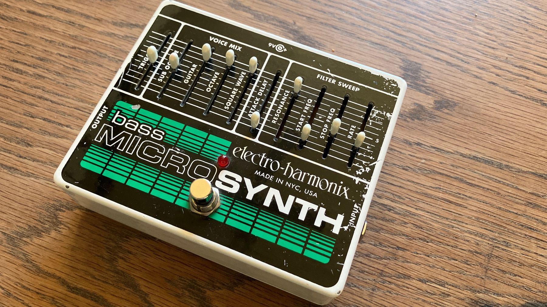 Electro-Harmonix Strumenti musicali: EHX Bass MicroSynth – Usato da Oron-la-Ville venduto da joe_7tsg